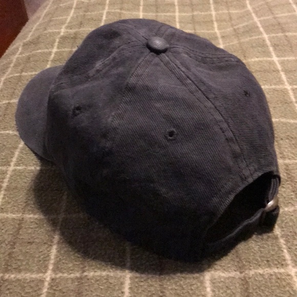 Hat - Picture 2 of 3